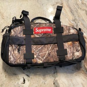 Supreme mossy oak crossbody